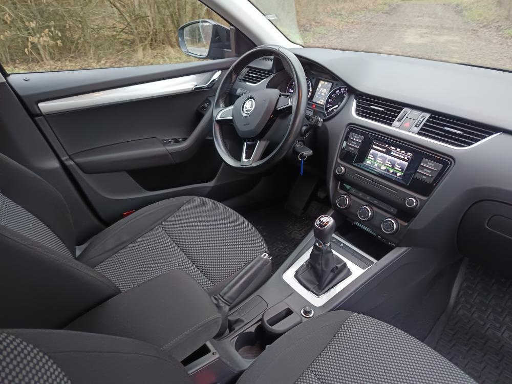 Škoda octavia 1.4 i 110 kw 6 kval 2016 koupeno CZ - 7