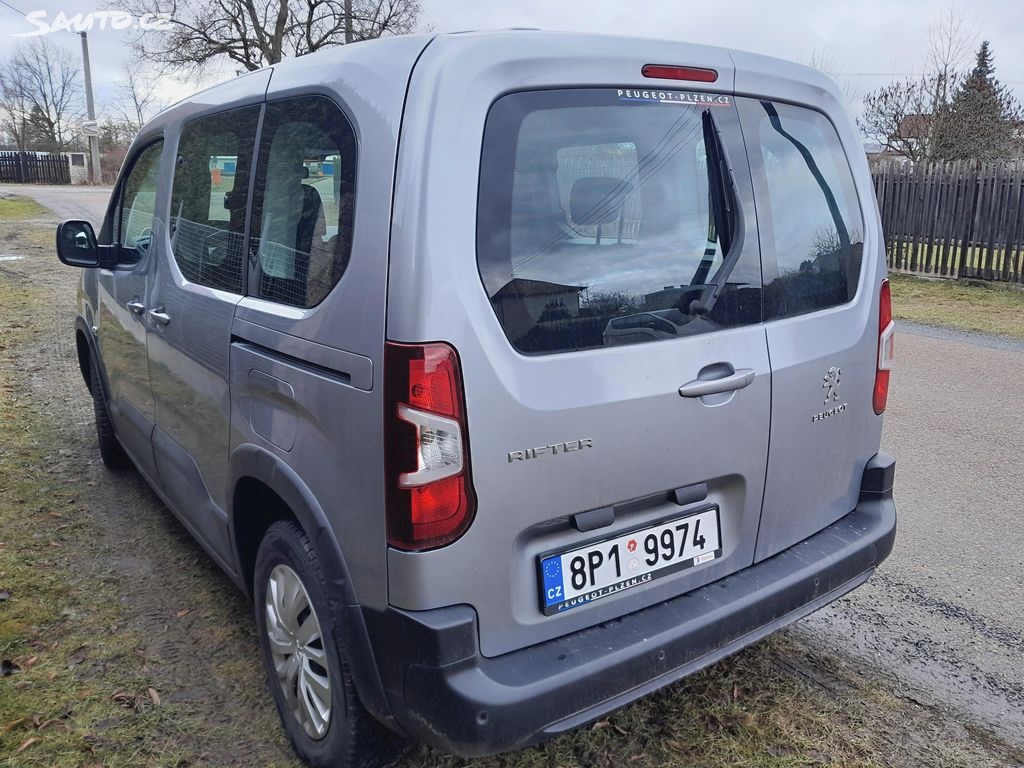 Peugeot Rifter, 1,2 PureTech Active , 5 míst, záruka - 7