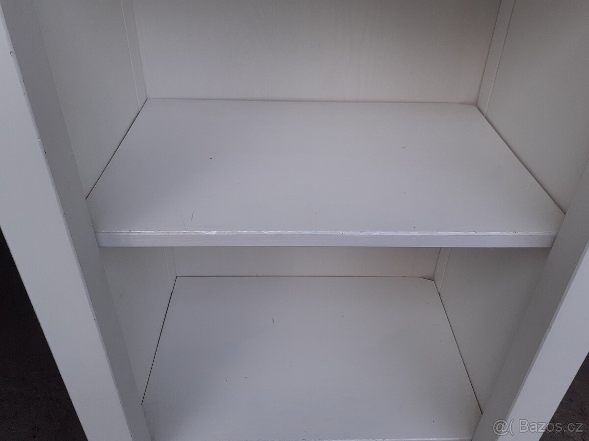 Ikea knihovna Hemnes - 7