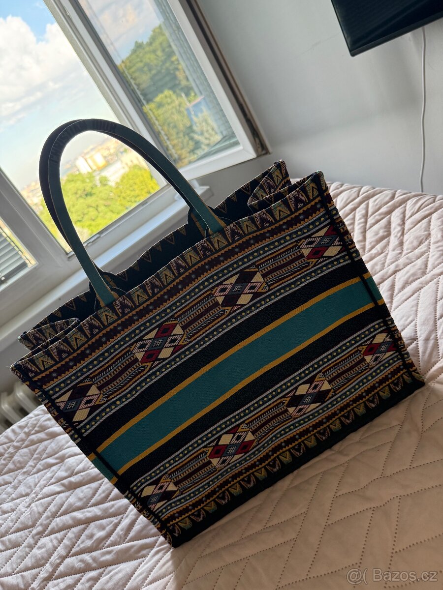 Kabelka Dior tote book large - 7