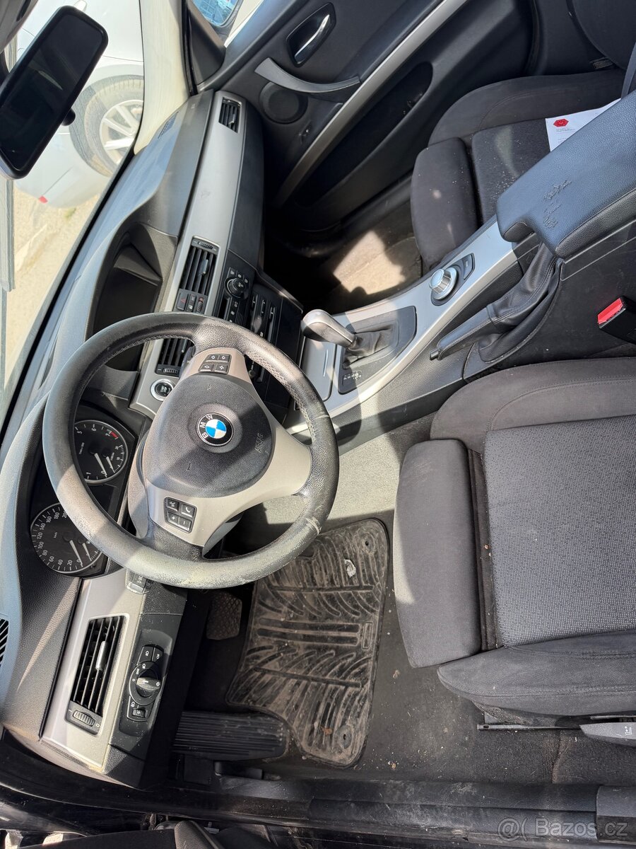 BMW E90 - 7