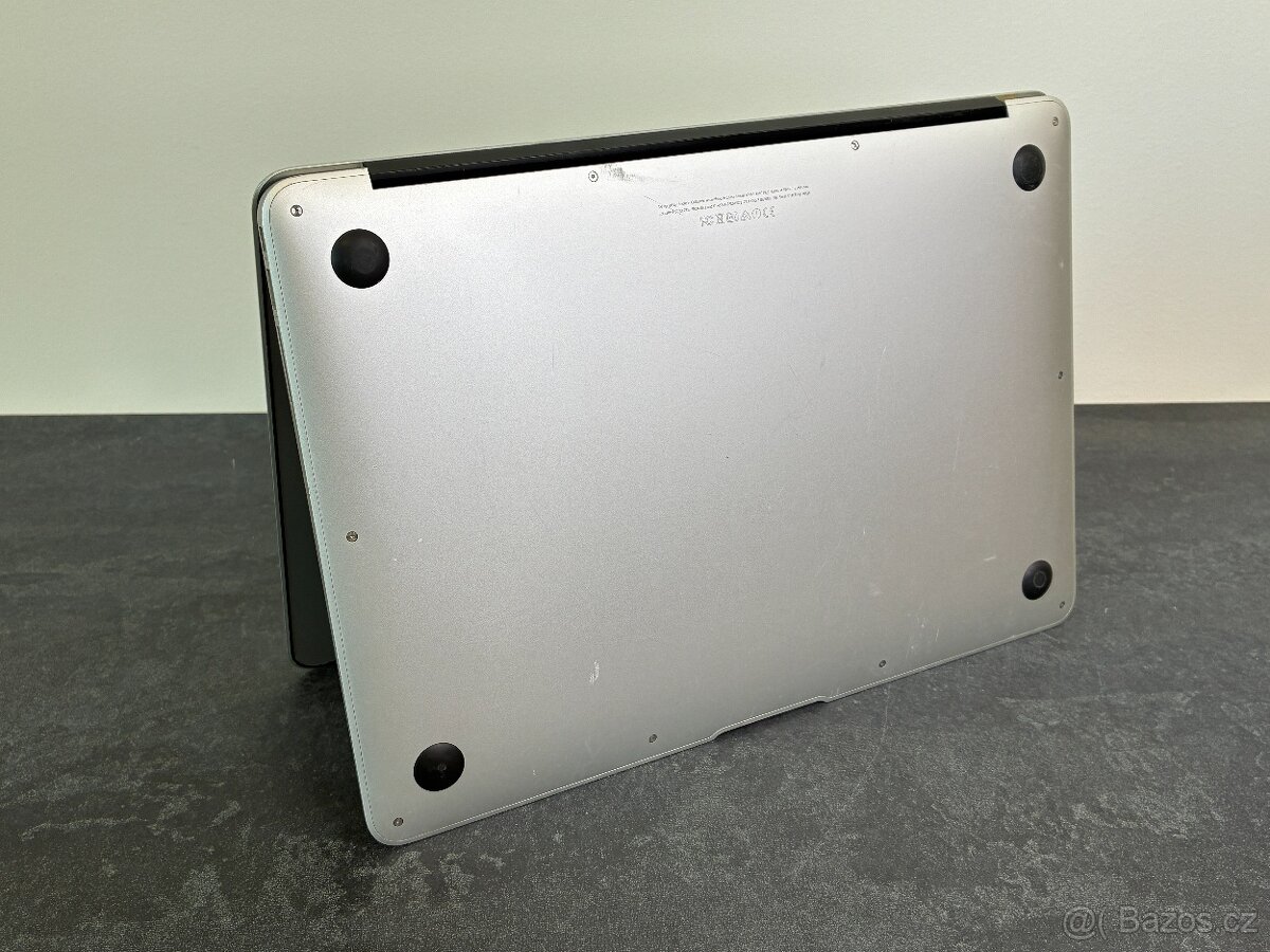 MacBook Air 13'' 2015 / i7 / 8GB / 128GB SSD - DPH - 7
