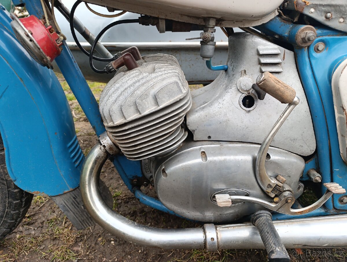 VETERÁN IŽ Jupiter 350 - 7