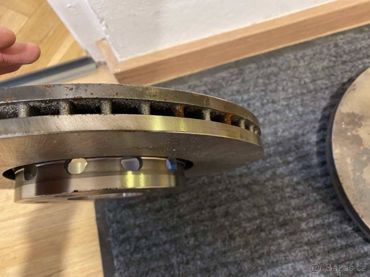 Přední brzdové kotouč Ferodo 288 mm (Passat B5, Superb I) - 7