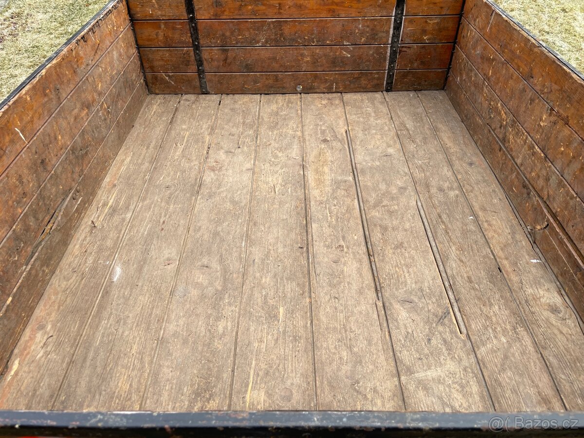 Přívěsný vozík 750kg - 7