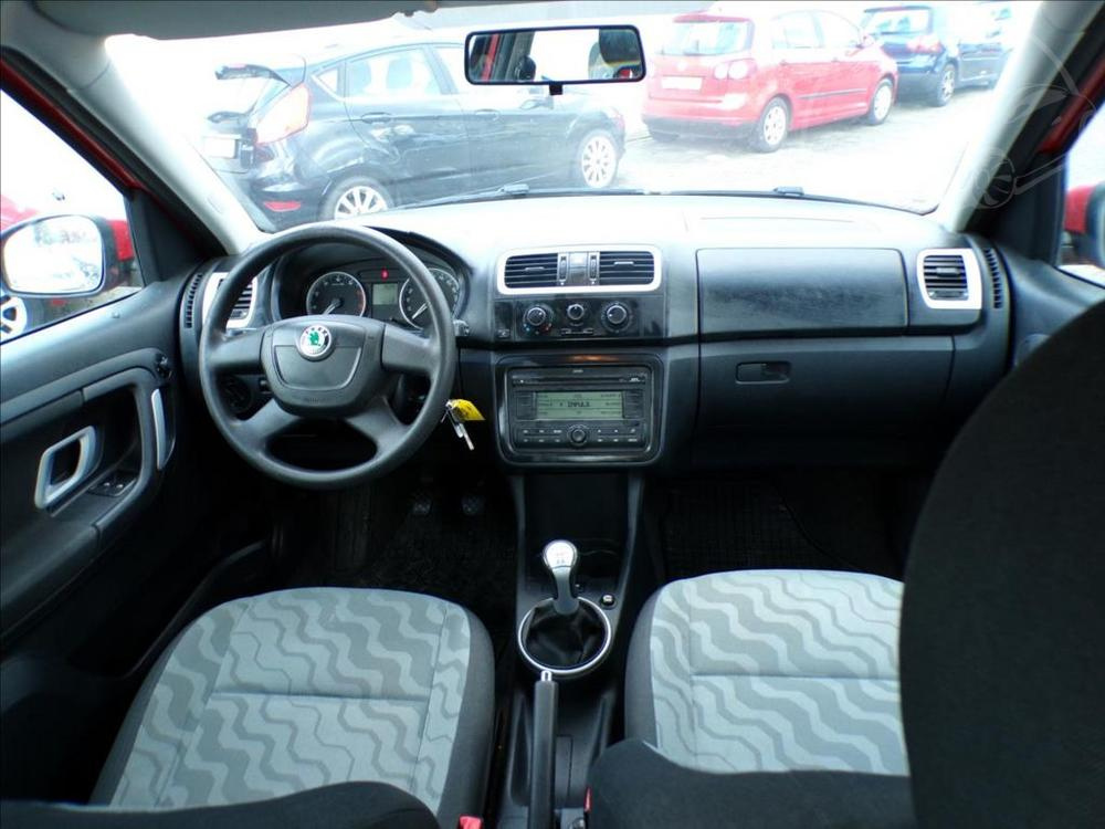 Škoda Roomster 1,4 16V STYLE - 7