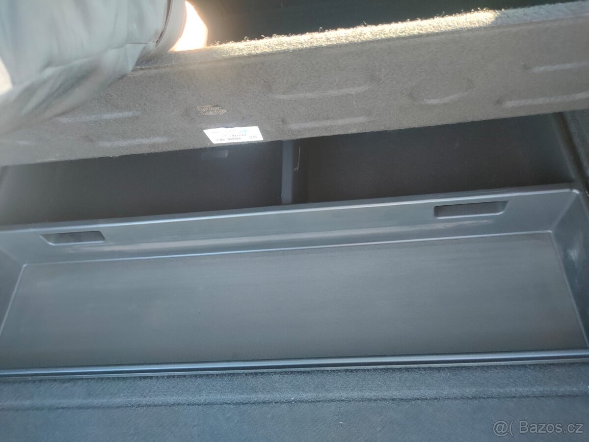 Hyundai i30 1.0 T-GDI 88 kW KOMBI – krásný stav, po servisu - 7