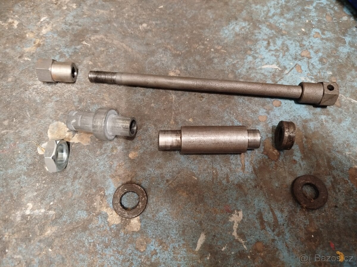 Čz 150 osa kola - 7