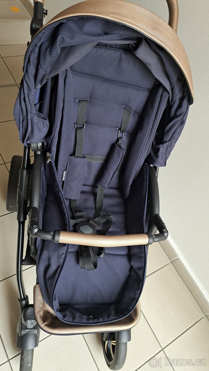 Kočárek Venicci GOLD 2v1 + Joie vajíčko s adaptérem - 7