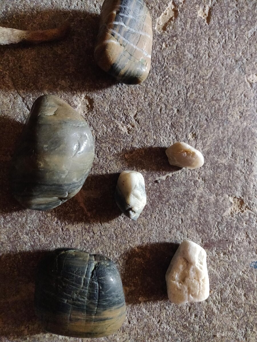 Příslušenství k akváriu - 7