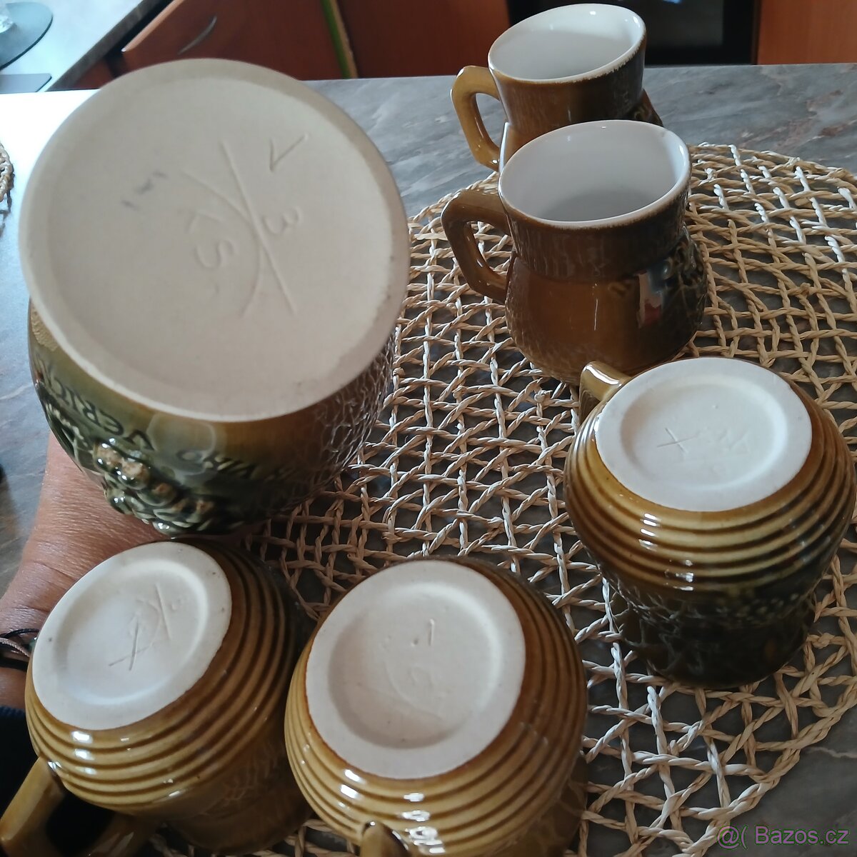 Set keramiky na víno - 7