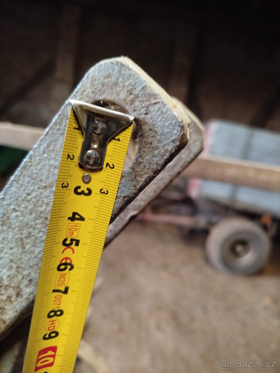 Proorávač brambor tří řádkový - 7