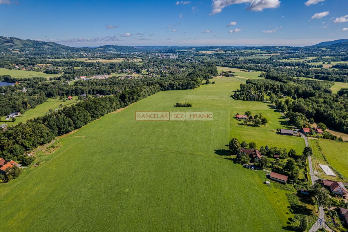 Nádherné stavební pozemky v obci Čeladná - 7