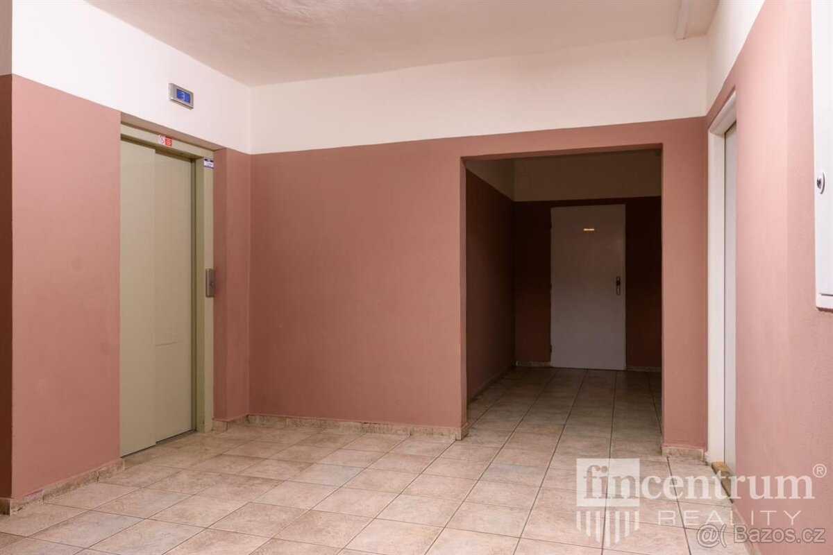 Prodej činžovního domu 1054 m2 Šmilovského, Bruntál - 7