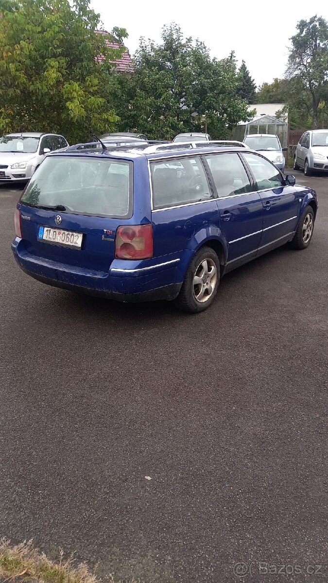 Volkswagen Passat 1.9 TDI - 7