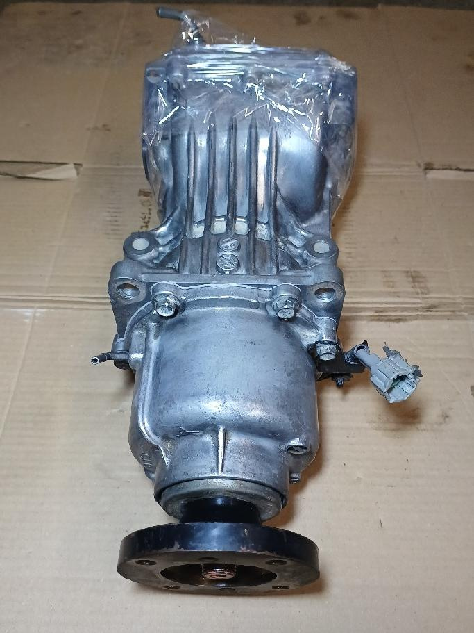 Rozvodovka,poloosa,diferenciál Dacia Duster - 7