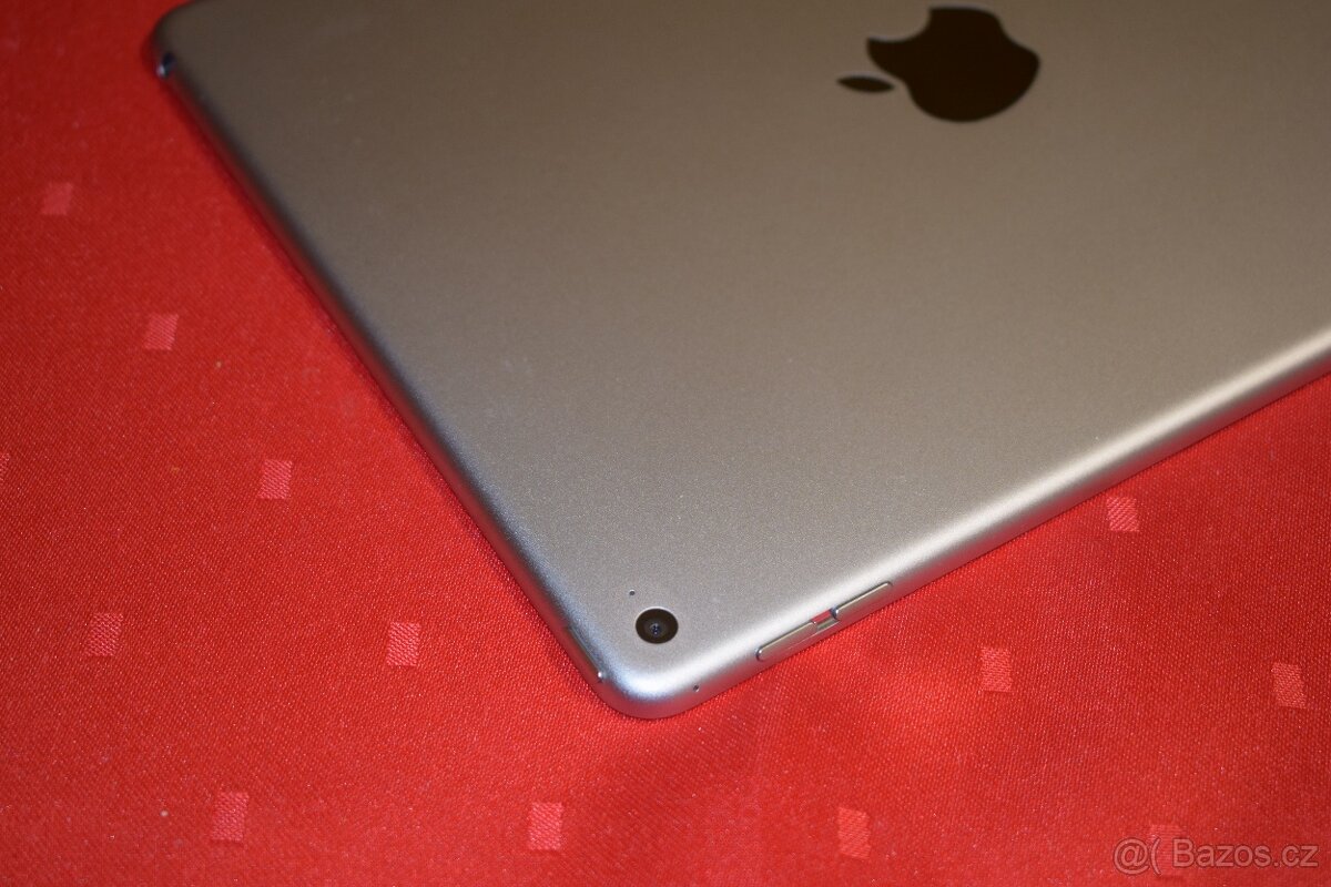 Apple iPad Air 2 (Wi-Fi Only) - A1566, 16GB (1) - 7