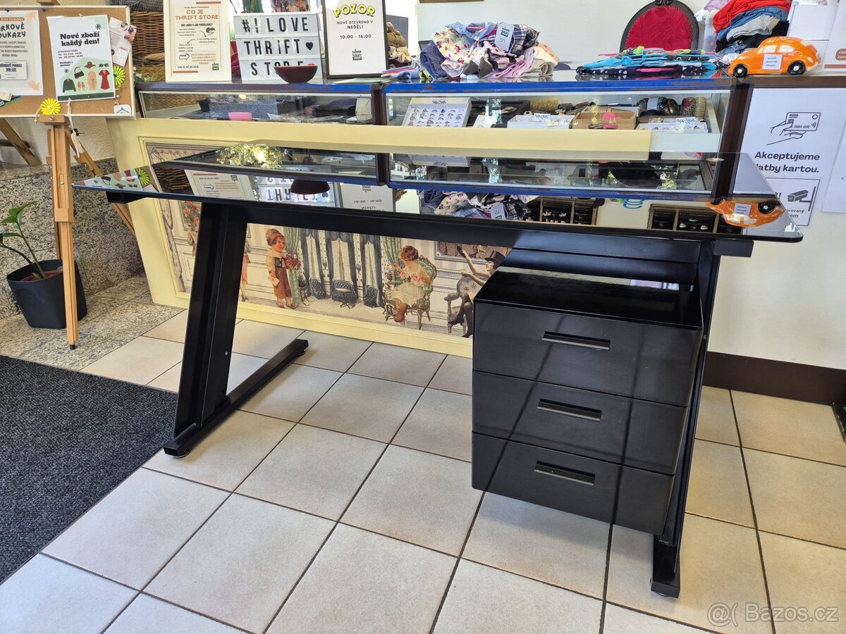 Pracovní stůl se skleněnou deskou - 7