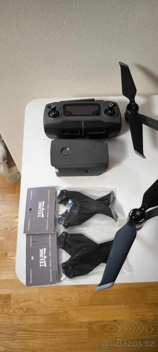 Prodám dron DJI MAVIC 2 ZOOM + další příslušenství - 7