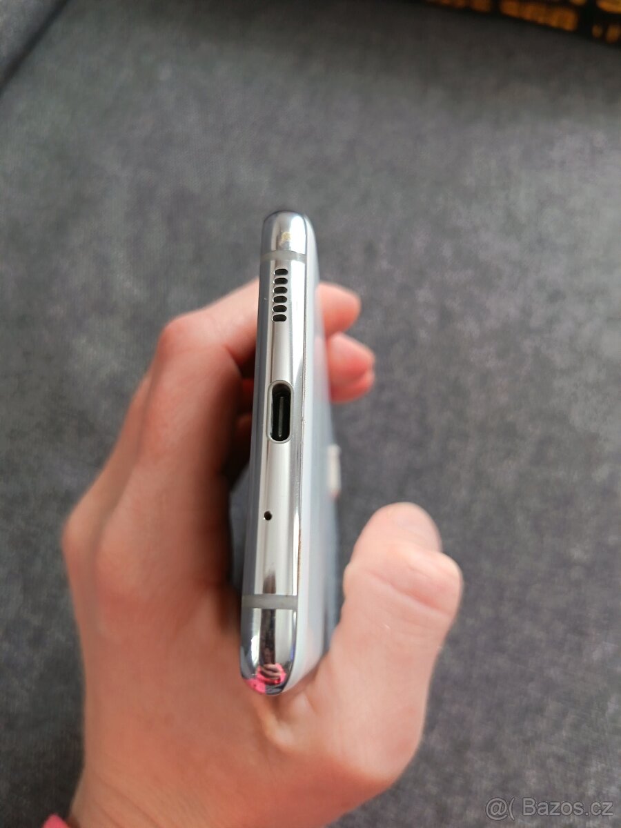 Samsung Galaxy S20 Fe - 7