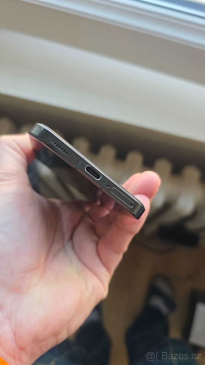 Xiaomi 13 - 8/256GB krásný stav - 7