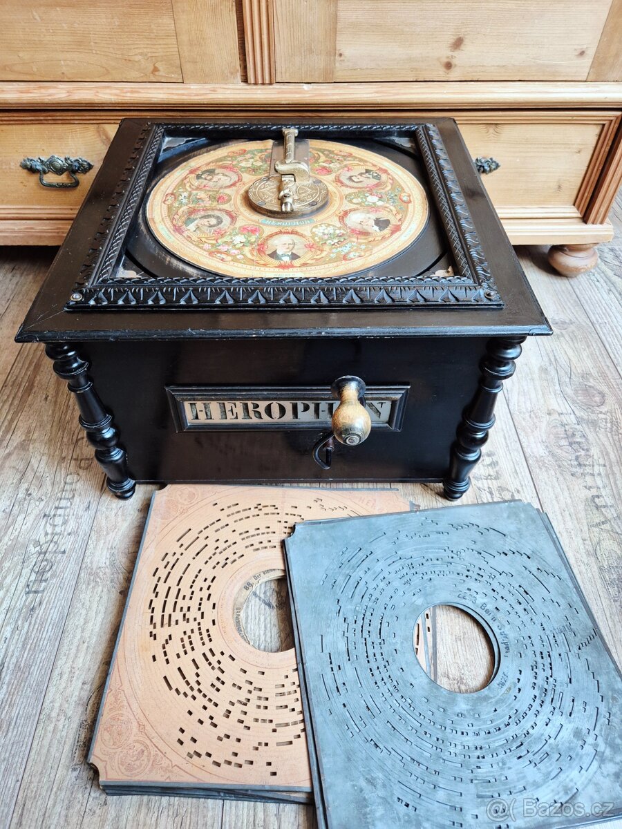 Starožitný hrací stroj, flašinet HEROPHON, 1900 - 7