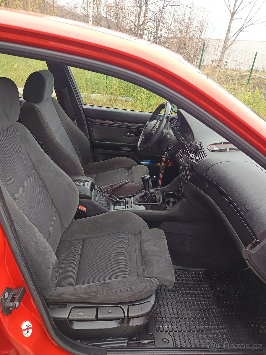 BMW E39 525d, manuál -2.majitel ,r.v.2002 naj.orig.228t.km - 7