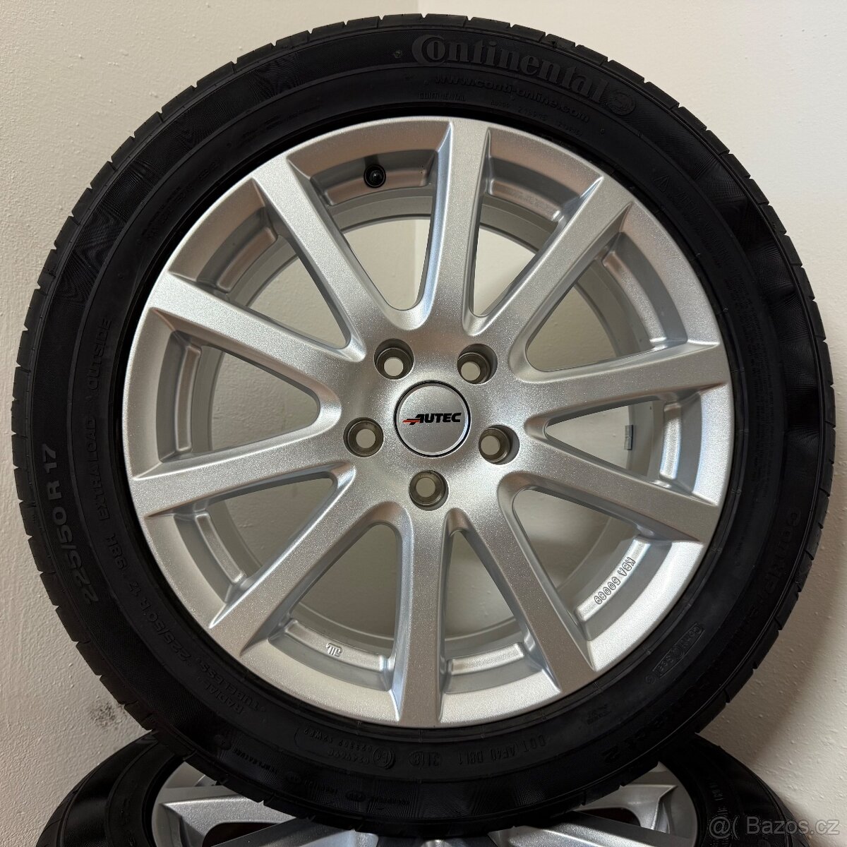 NOVÁ ŠKODA YETI 5x112 R17 ET37+LETNÍ 225/50R17 7mm - 7