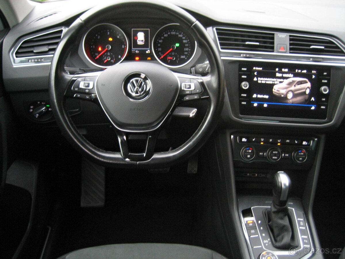 VW TIGUAN 2,0 TDI Highline 4x4 tažné 2x kola ACC DSG LED DPH - 7