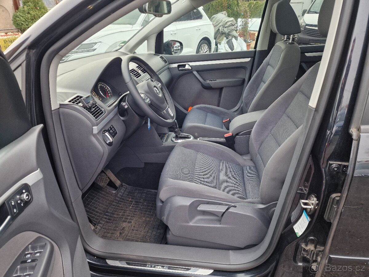 Volkswagen TOURAN 2,0TDI 103KW DSG STYLE - 7