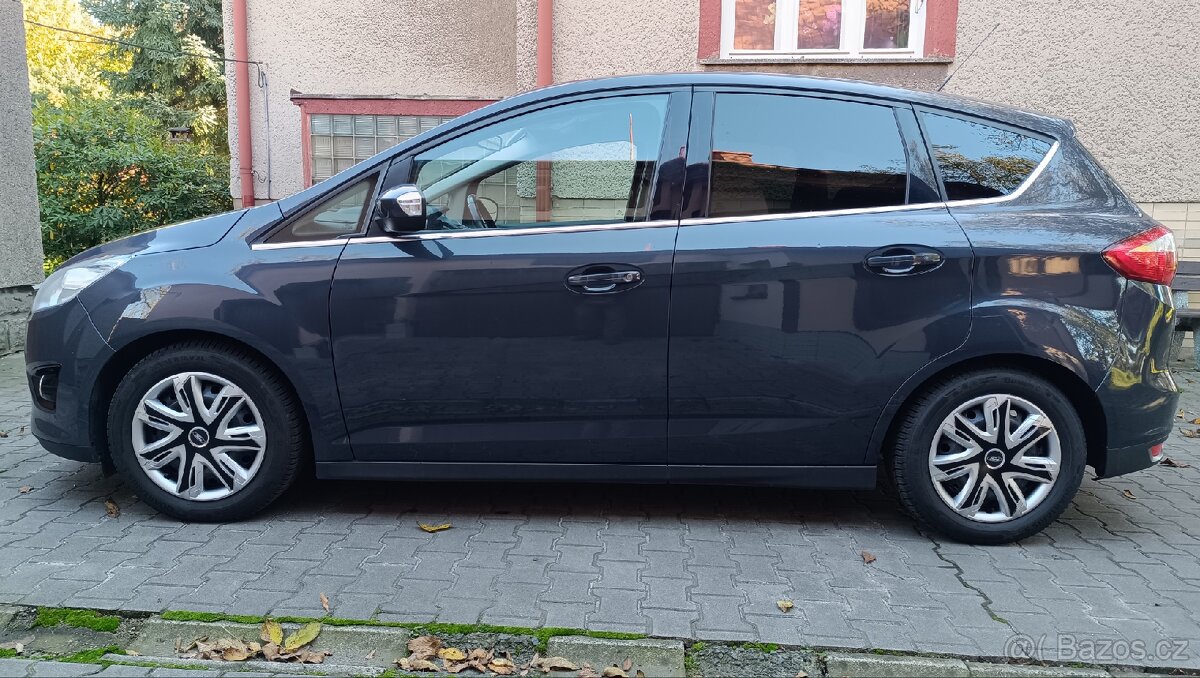 Prodám Ford C max , Titanium , benzín - 7