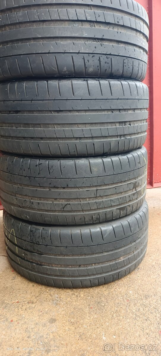 Prodám 4x letní 235/35R19 Michelin - 7