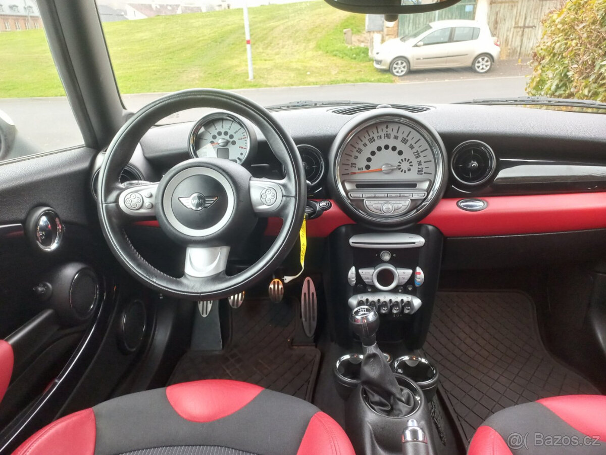 Mini Cooper S, 128kW - 7
