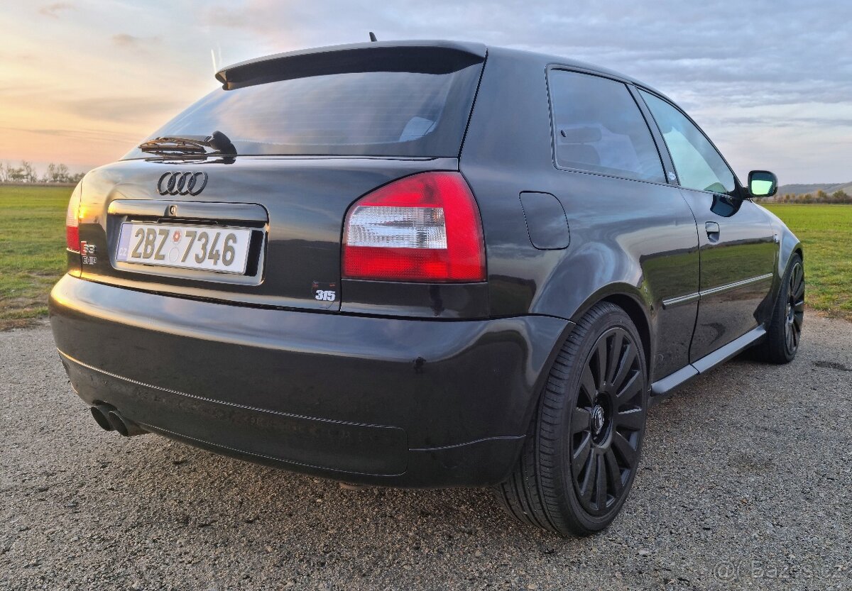 Audi S3 1.8T quattro - 7