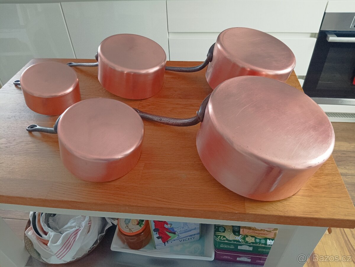VINTAGE KVALITNÍ MĚDĚNÉ HRNCE TOURNUS FRANCIE 70.LÉTA - 7