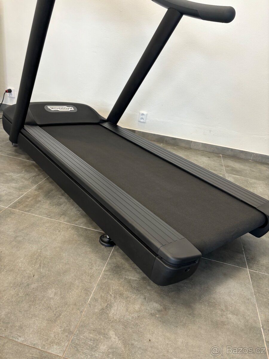Technogym Jog run now - jako nový - 7