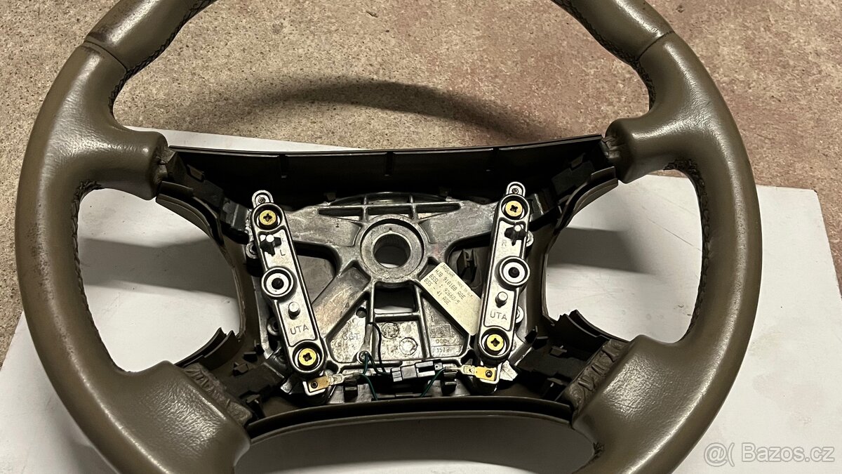 Volant Jaguar xj6 x300 - 7