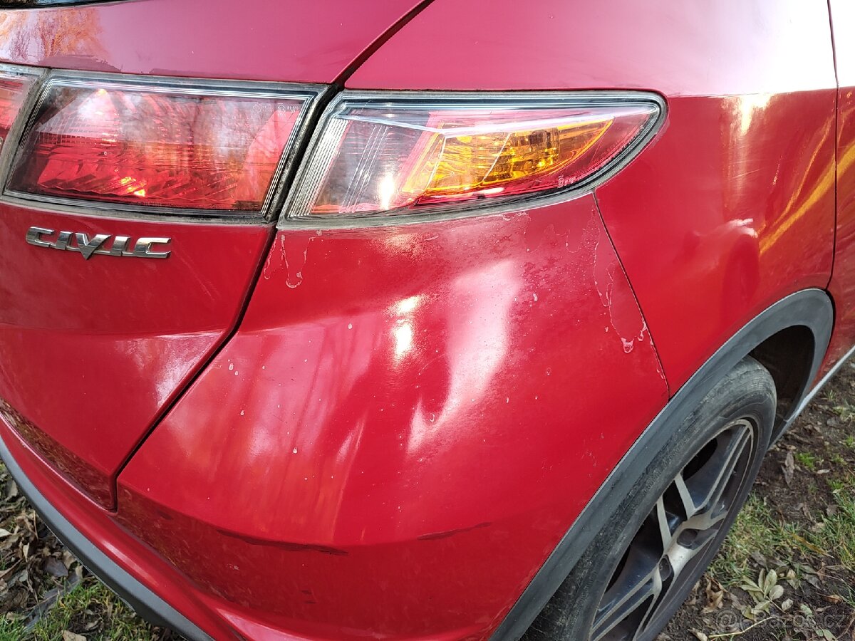 Prodám Honda Civic 1.8 i vtec - 7