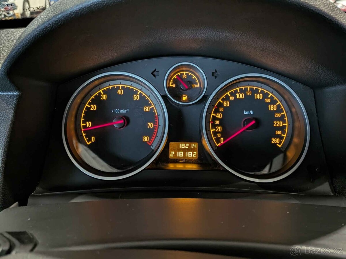 OPEL ASTRA 1.4 edice ESSENTION 2008 - 7