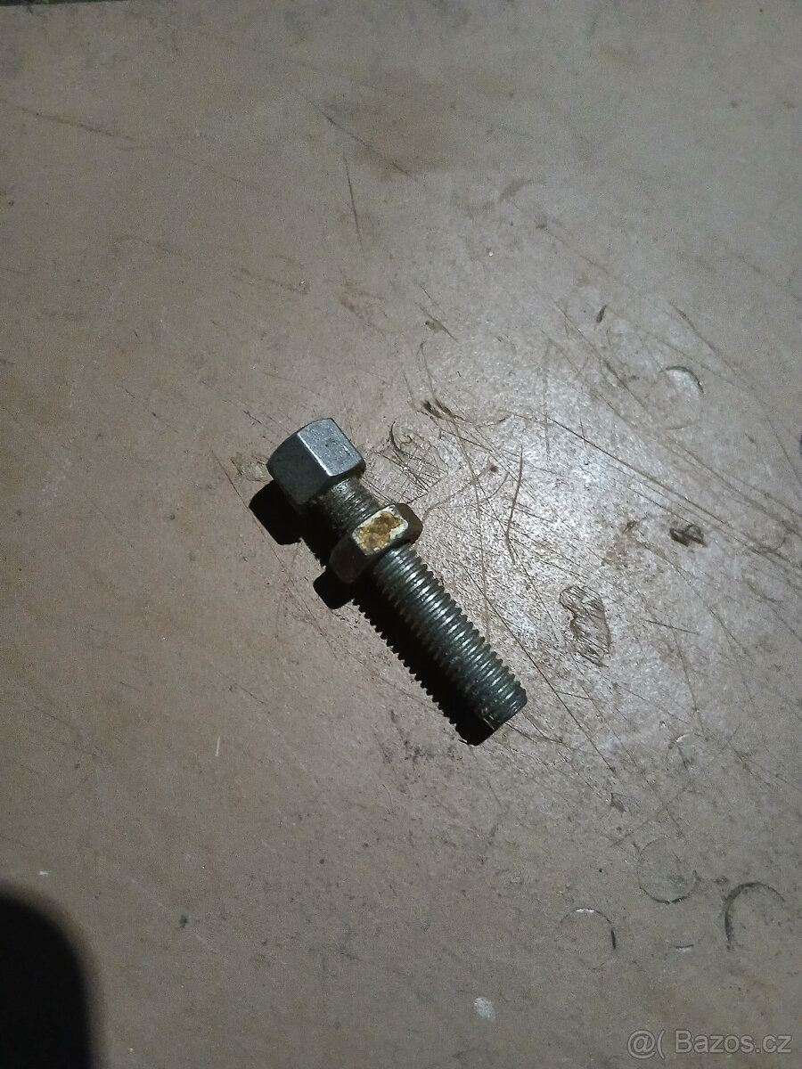 Stadion,Jawetta díly - 7