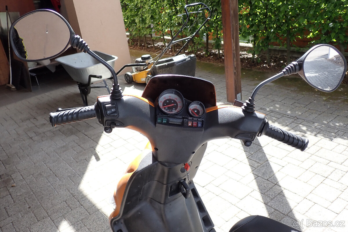 Skútr Gilera Stalker 50 - 7