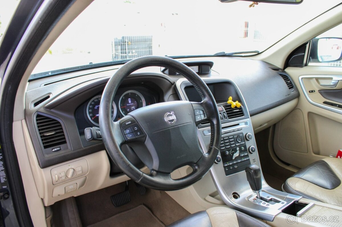 Volvo XC60 D5 AWD Geartronic - 7