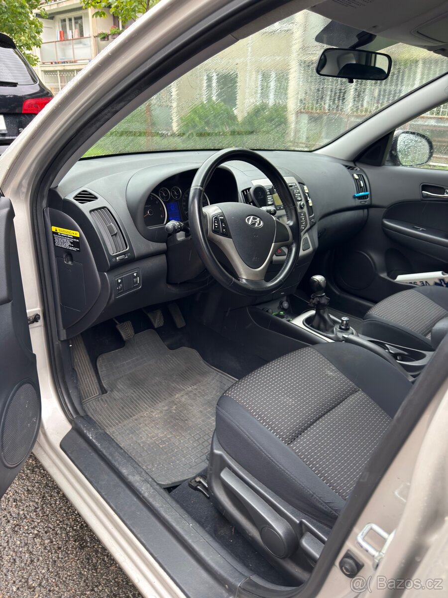 Hyundai i30 1,6 2008 - Nutno udělat rozvody - 7