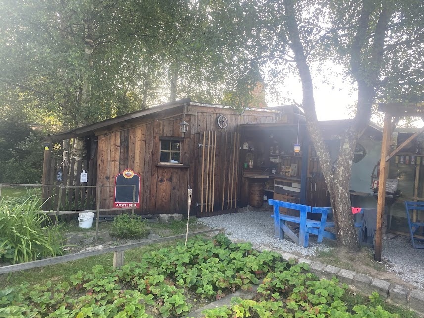 Pěkní prostorný bytoví dum v žádané klidné lokalitě - 7