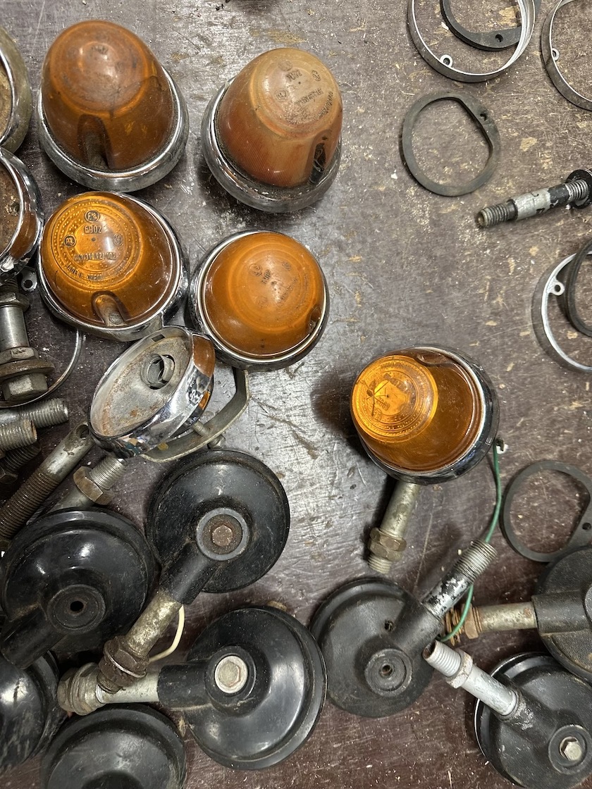 Predám smerovky JAWA 350/634 prvni typ, komplet sada - 7