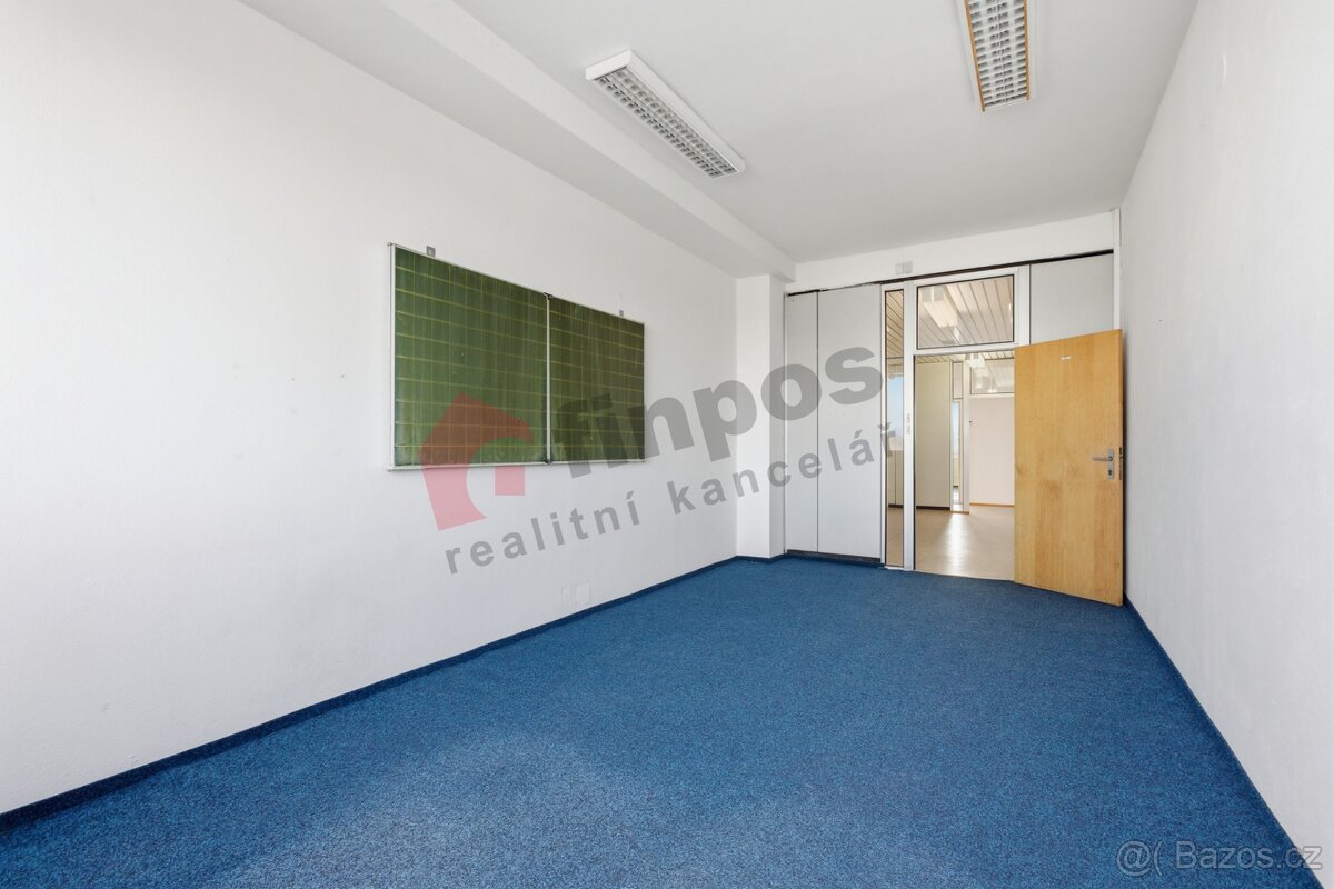 Pronájem komerčních prostor - 19 kanceláří - 556 m2 - Tábor - 7