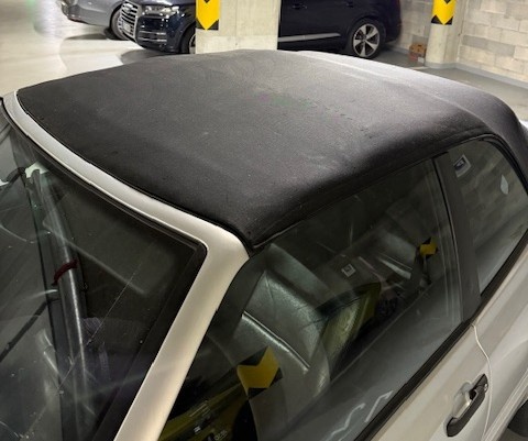 VW Golf CABRIO 2.0 - 7