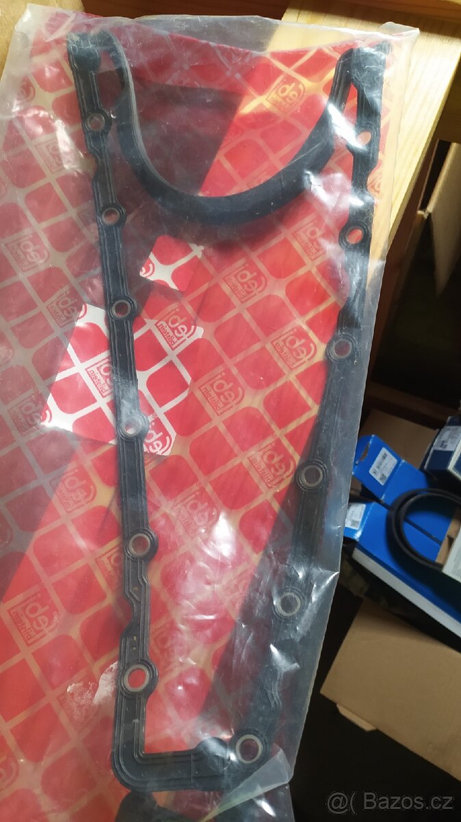 Ford Focus 1.8 tddi díly - 7