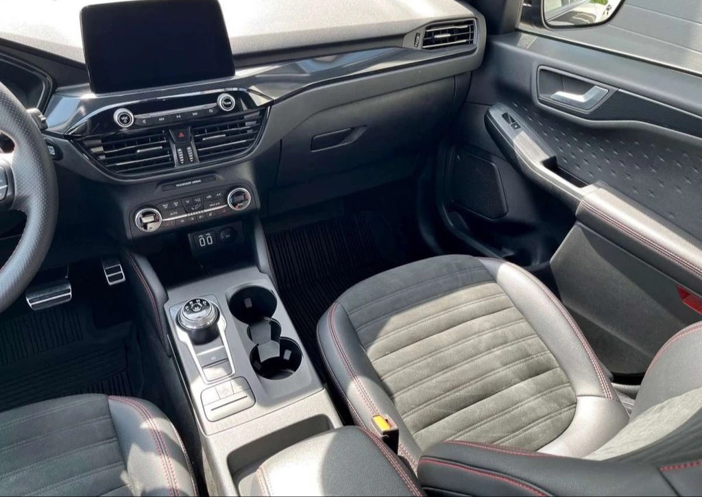 Ford Kuga, ST-Line X, 2.0 140 kW, AWD, ČR - 7