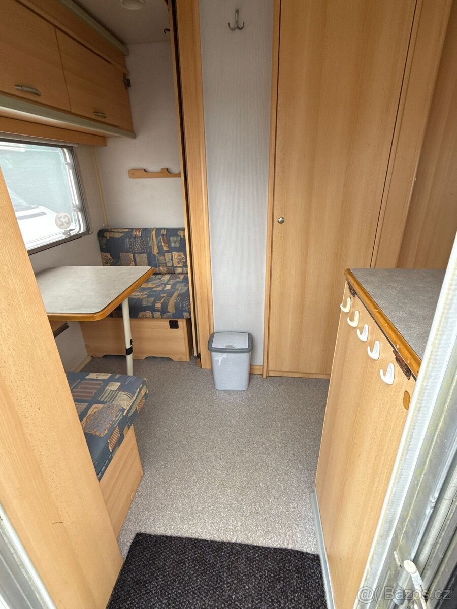 Prodám karavan tovární značky knaus - 7